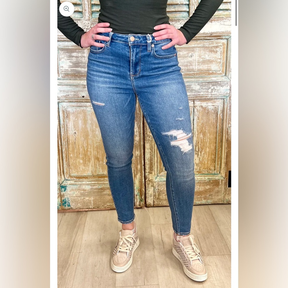 Dear John Olivia Super High Rise Patagonia Jean Size 30 *runs generous*